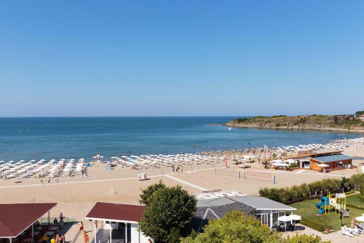 Serenity Bay Hotel Zarewo Exterior foto