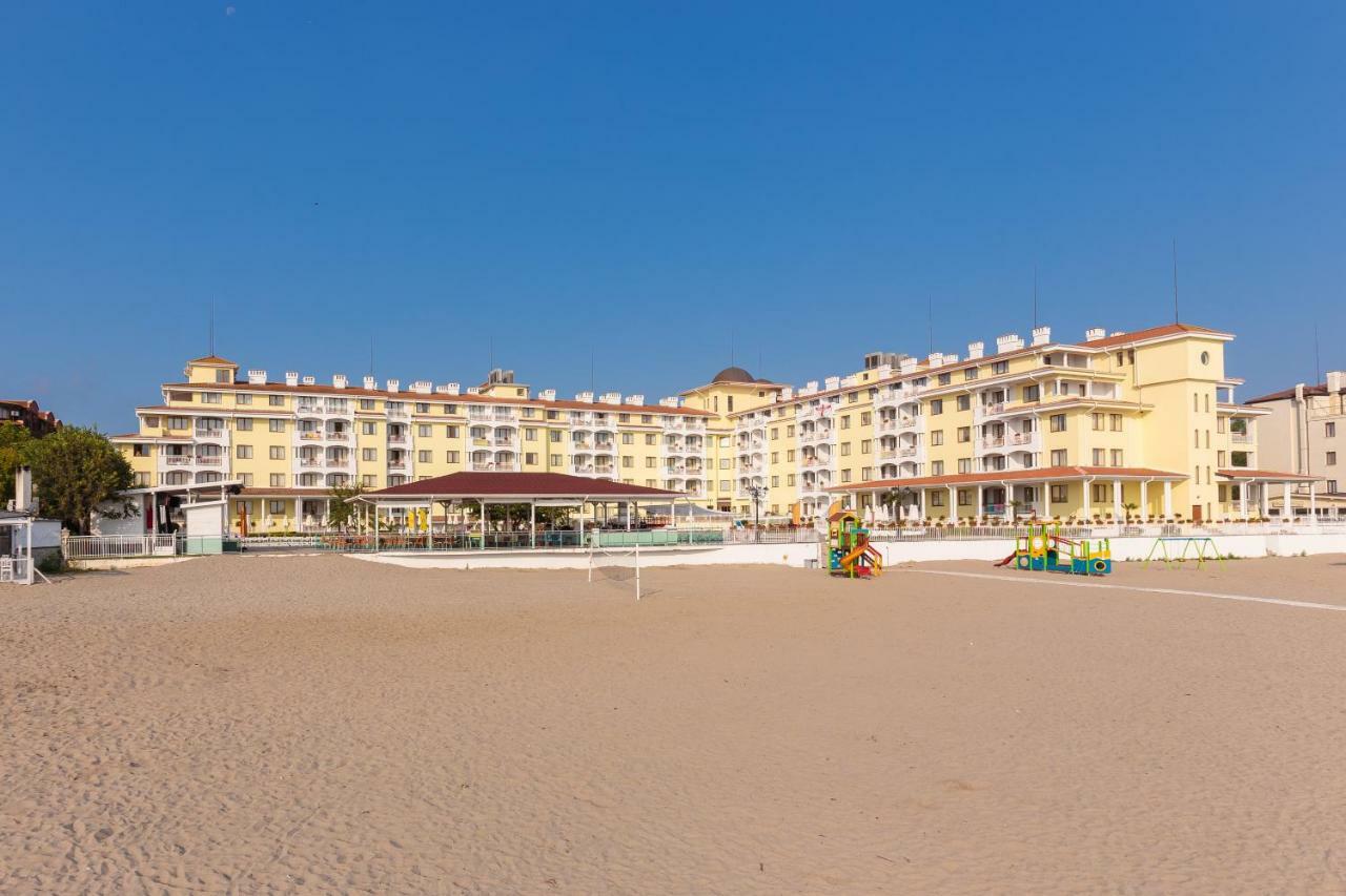 Serenity Bay Hotel Zarewo Exterior foto